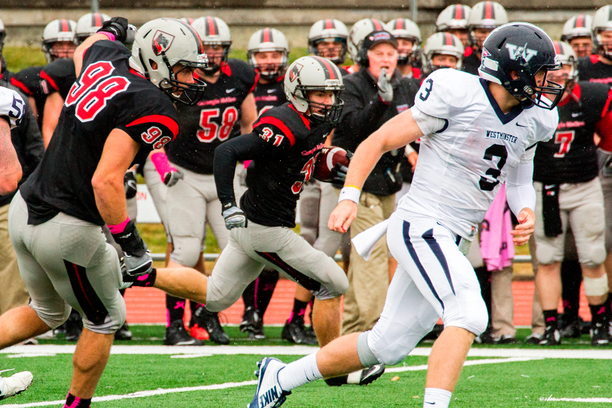 First-year Safety Drew Fitzmorris carries the ball. He was accoladed three times this week for his stellar play in the Tartans’ previous game. (credit: Kevin Zheng/)