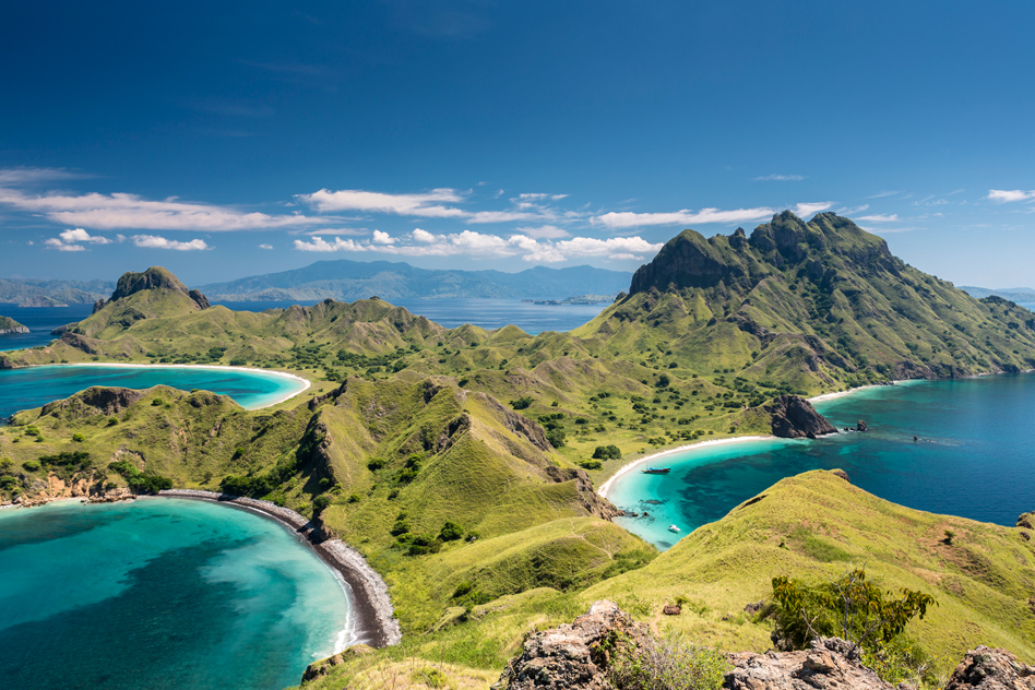 An active major suture zone in Indonesia. The exposed, ancient oceanic rock is likely responsible for Earth’s upcoming ice age. (credit: Courtesy of Massachusetts Institute of Technology)